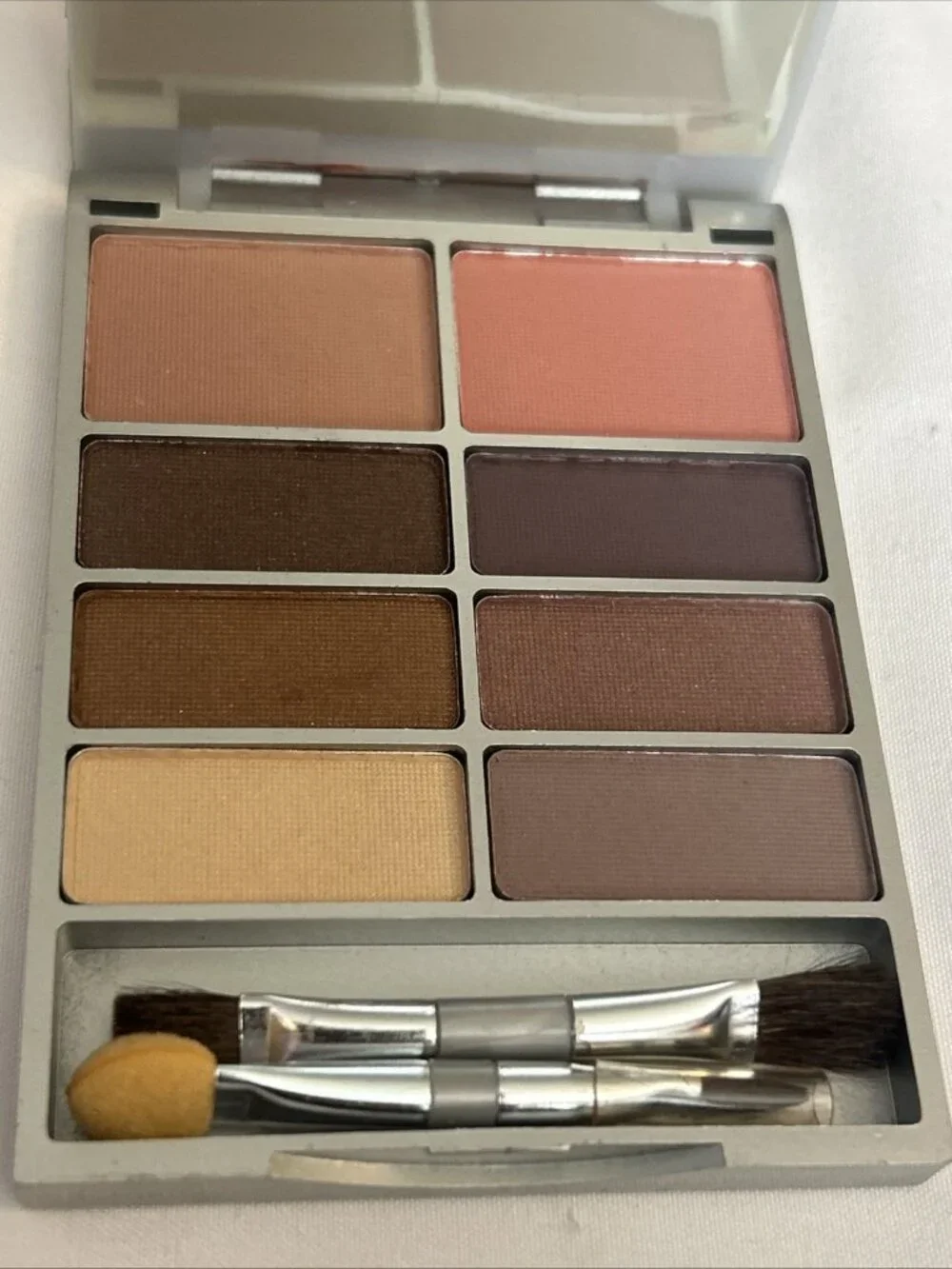 Models Prefer palette w/ 2 Blush 6Eyeshadow 8 cream lipsticks #4 coral-red shade